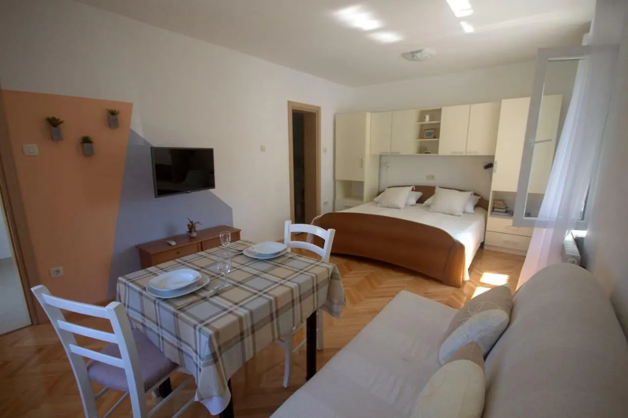 Apartments Katarina Porat Malinska